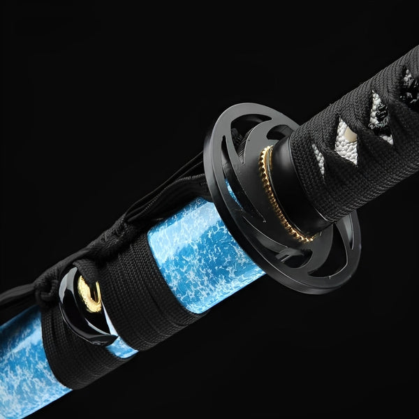Frostbiss Katana - 氷咬刀 — Klingen-Detail Nahaufnahme mit sichtbarem Stahl