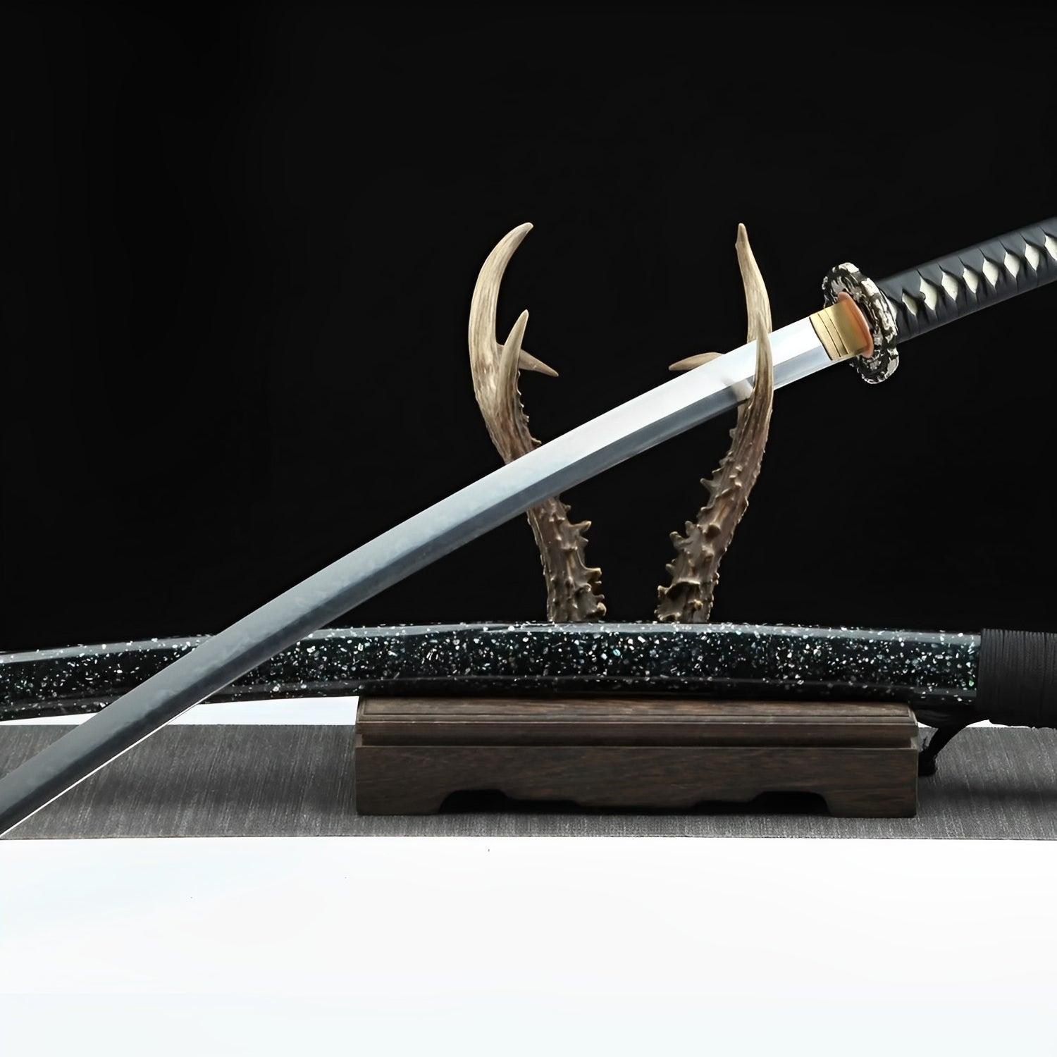 Ginkai Katana (T10-Stahl & echter HITATSURA-Hamon) - 霧雷 — Ansicht 14