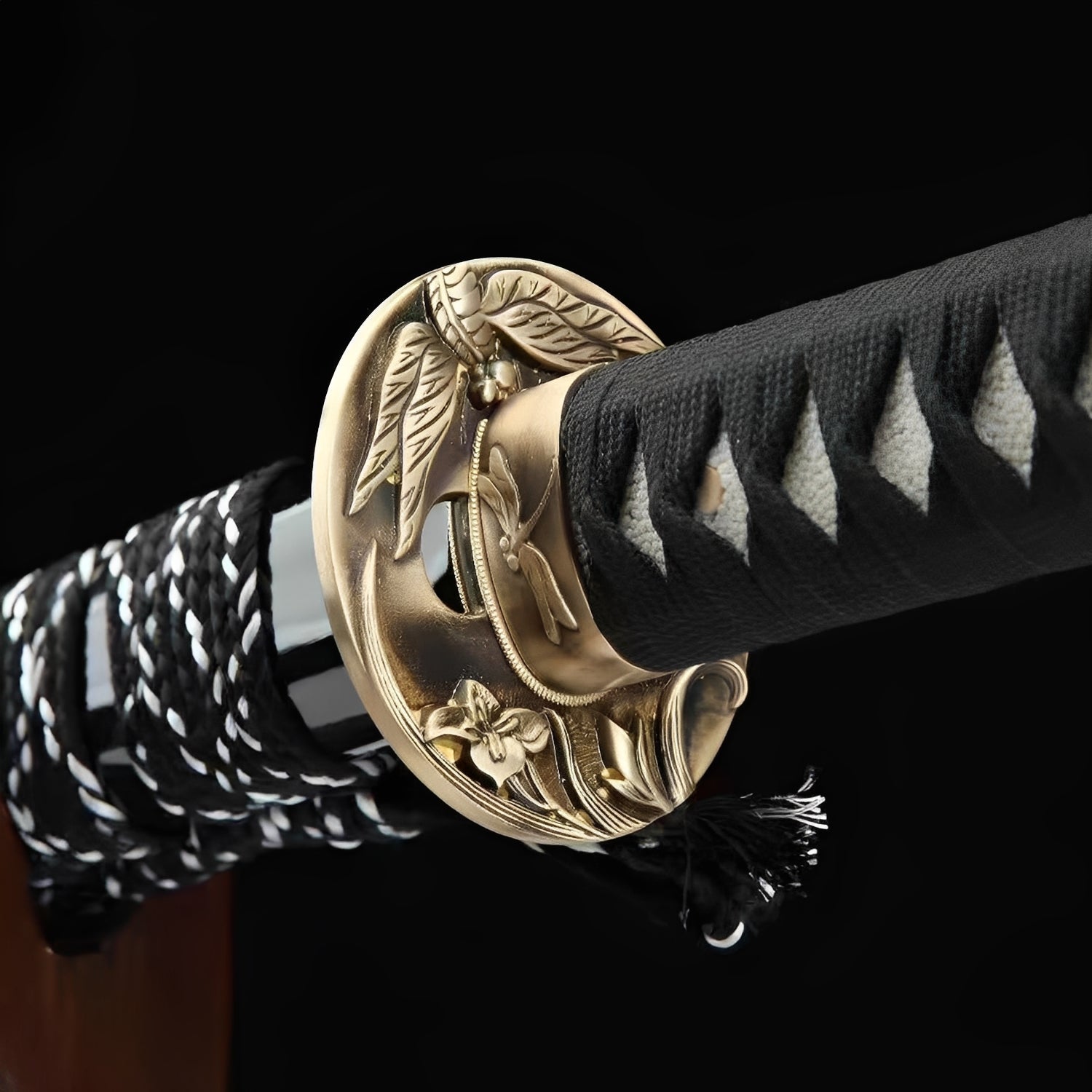 Kamakura Katana - 鎌倉 — Klingen-Detail Nahaufnahme mit sichtbarem Stahl