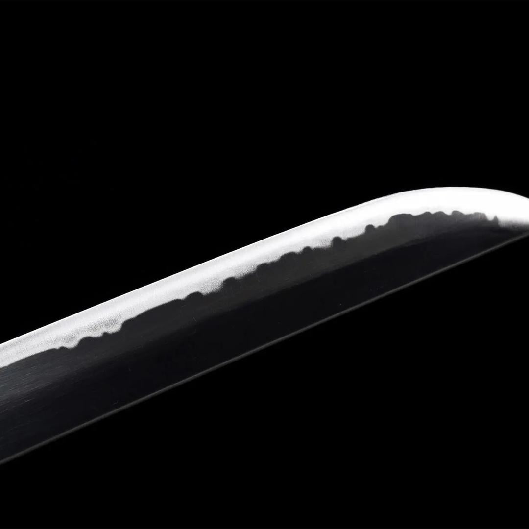 Luffy Nidai Kitetsu Katana (One Piece) - 夕影刀 — Griff-Detail mit Rochenhaut und Menuki