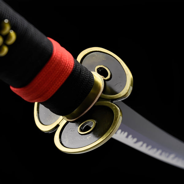 Schwarzes Enma Katana - 黒閻魔 — Saya und Griff Detail mit Beschlägen