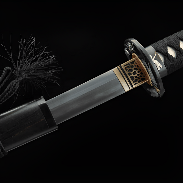 Tombo Katana Nahaufnahme der Damaststahl-Klinge mit echtem Gunome-Hamon