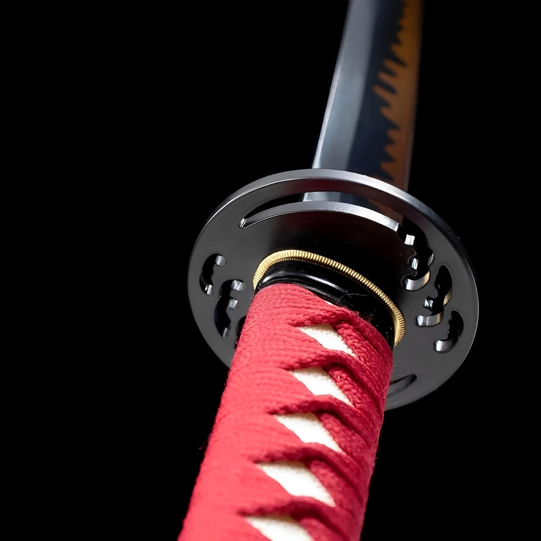 Akagane Katana auf bronzefarbenem Ständer mit echter grauer Rochenhaut-Saya