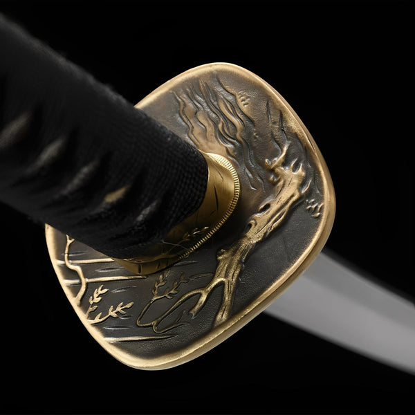 Aurora Katana – 黒暁刀 — Saya und Griff Detail mit Beschlägen
