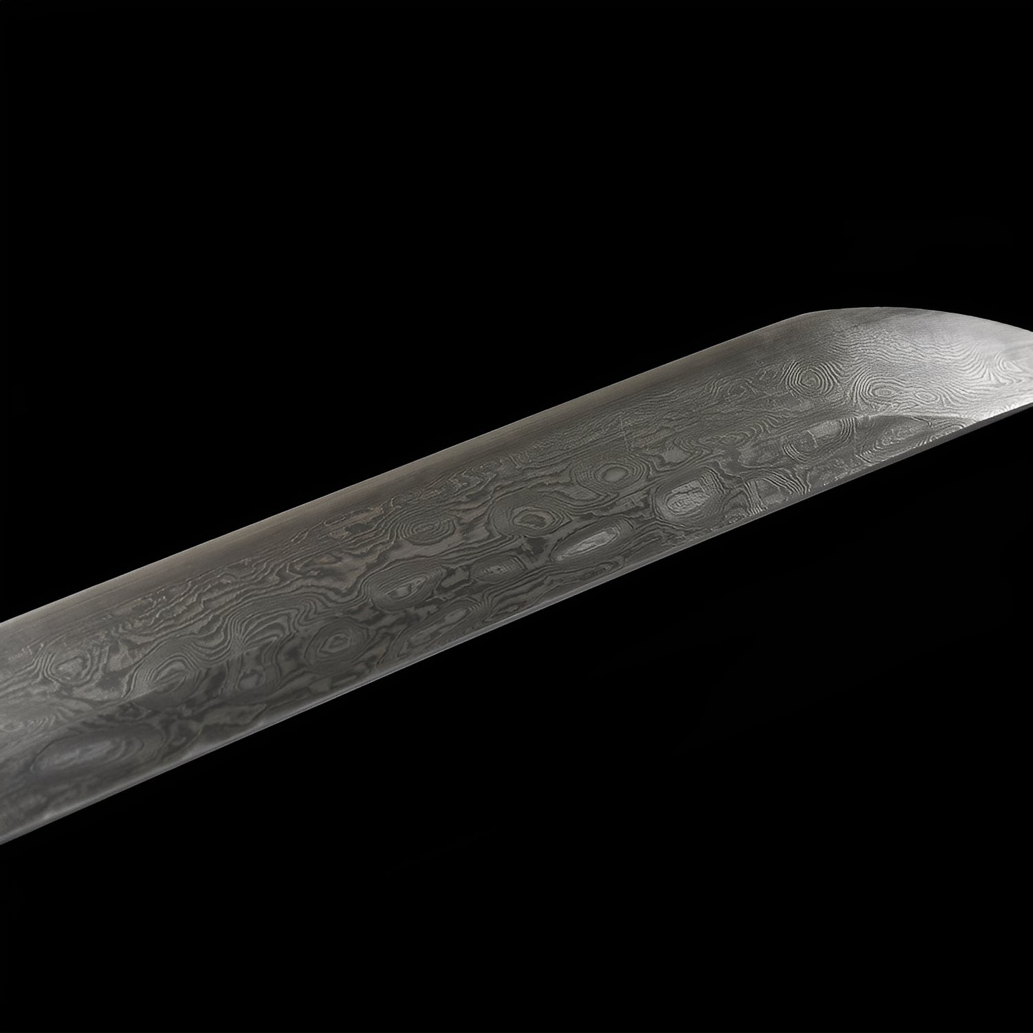 Aurora Katana – 黒暁刀 — Tsuba Nahaufnahme und Ito-Wicklung