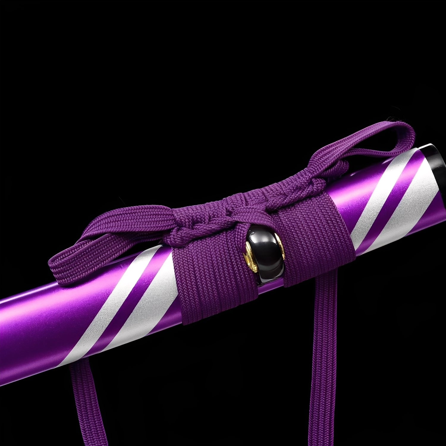 Baioretto Katana - 紫紋刀 — Griff-Detail mit Rochenhaut und Menuki