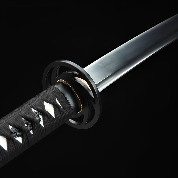 Frostbiss Katana - 氷咬刀 — Saya und Griff Detail mit Beschlägen