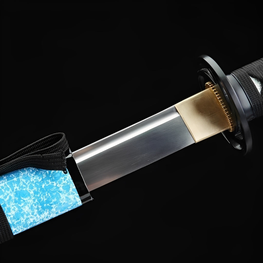 Frostbiss Katana - 氷咬刀 — Tsuba Nahaufnahme und Ito-Wicklung