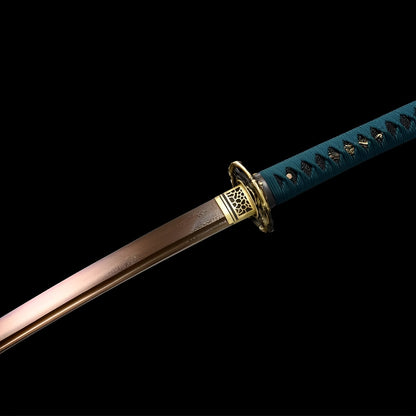 Harugasumi Katana Nahaufnahme der polierten 1060-Klinge mit sichtbarer Hamon-Härtelinie