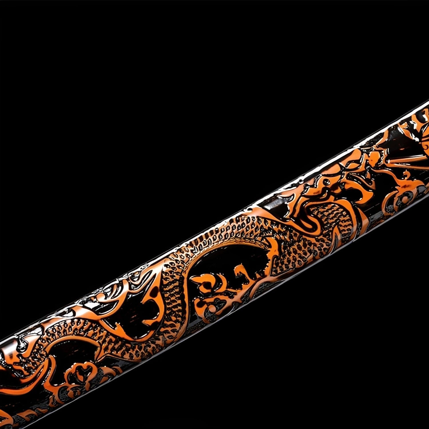 Kiso Hida Katana - 飛騨刀 — Saya und Griff Detail mit Beschlägen