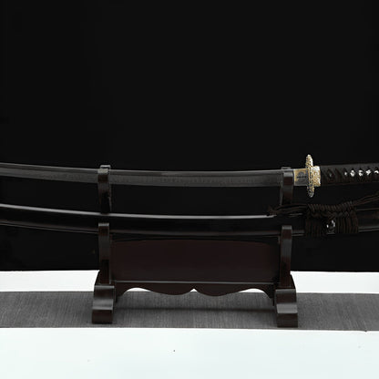 Koryo Ogon Katana - 黄金龍刀 — Griff-Detail mit Rochenhaut und Menuki