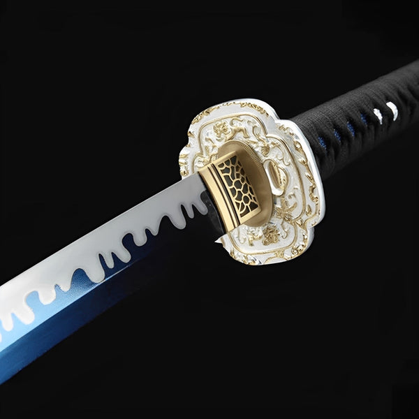 Nachtwasser Katana - 夜水刀 — Klingen-Detail Nahaufnahme mit sichtbarem Stahl