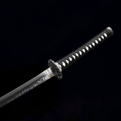 Ouryu Katana (T10-Damaststahl & echter Hamon) - 王竜 — Tsuba Nahaufnahme und Ito-Wicklung