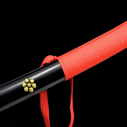 Schwarzes Enma Katana - 黒閻魔 — Griff-Detail mit Rochenhaut und Menuki
