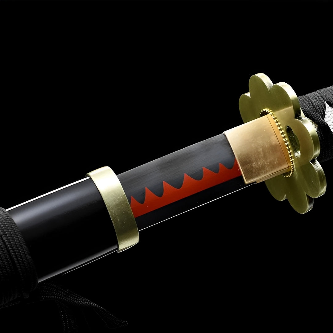 Shusui Katana (One Piece) - シュスイ — Griff-Detail mit Rochenhaut und Menuki