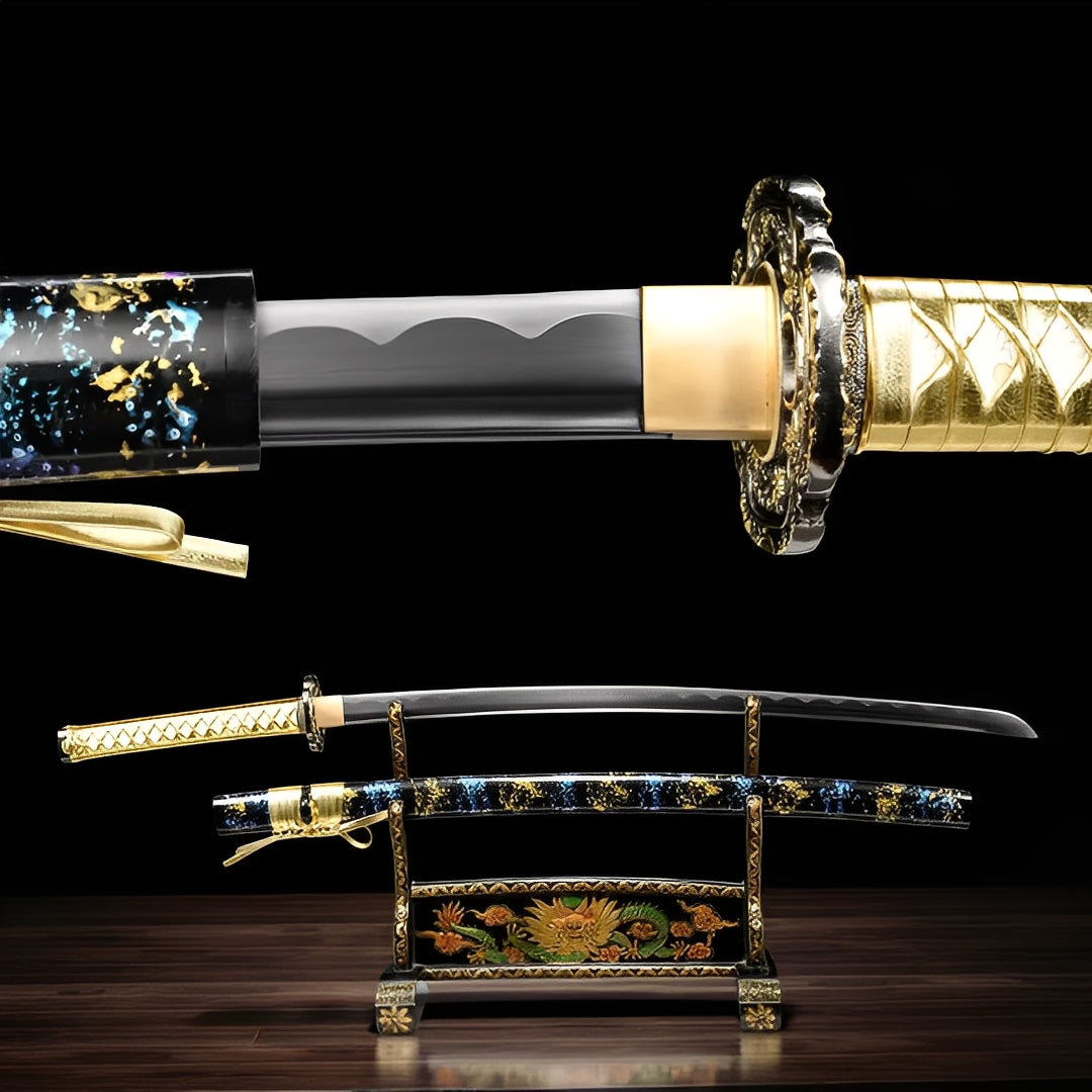 Sternenfall Katana - 星落刀 — Komplett-Ansicht mit Saya und Display-Ständer