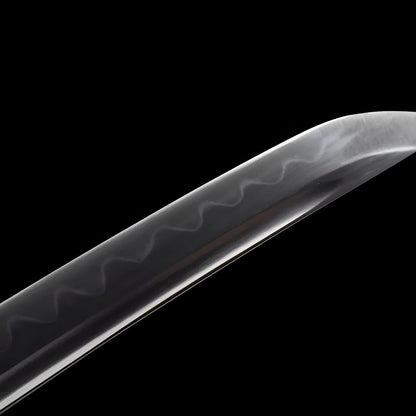 Tsukihana Wakizashi (T10-Stahl) - 月華 — Griff-Detail mit Ito-Wicklung