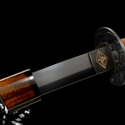 Yamitsuki Katana Nahaufnahme der Damaststahl-Klinge mit echtem Hamon