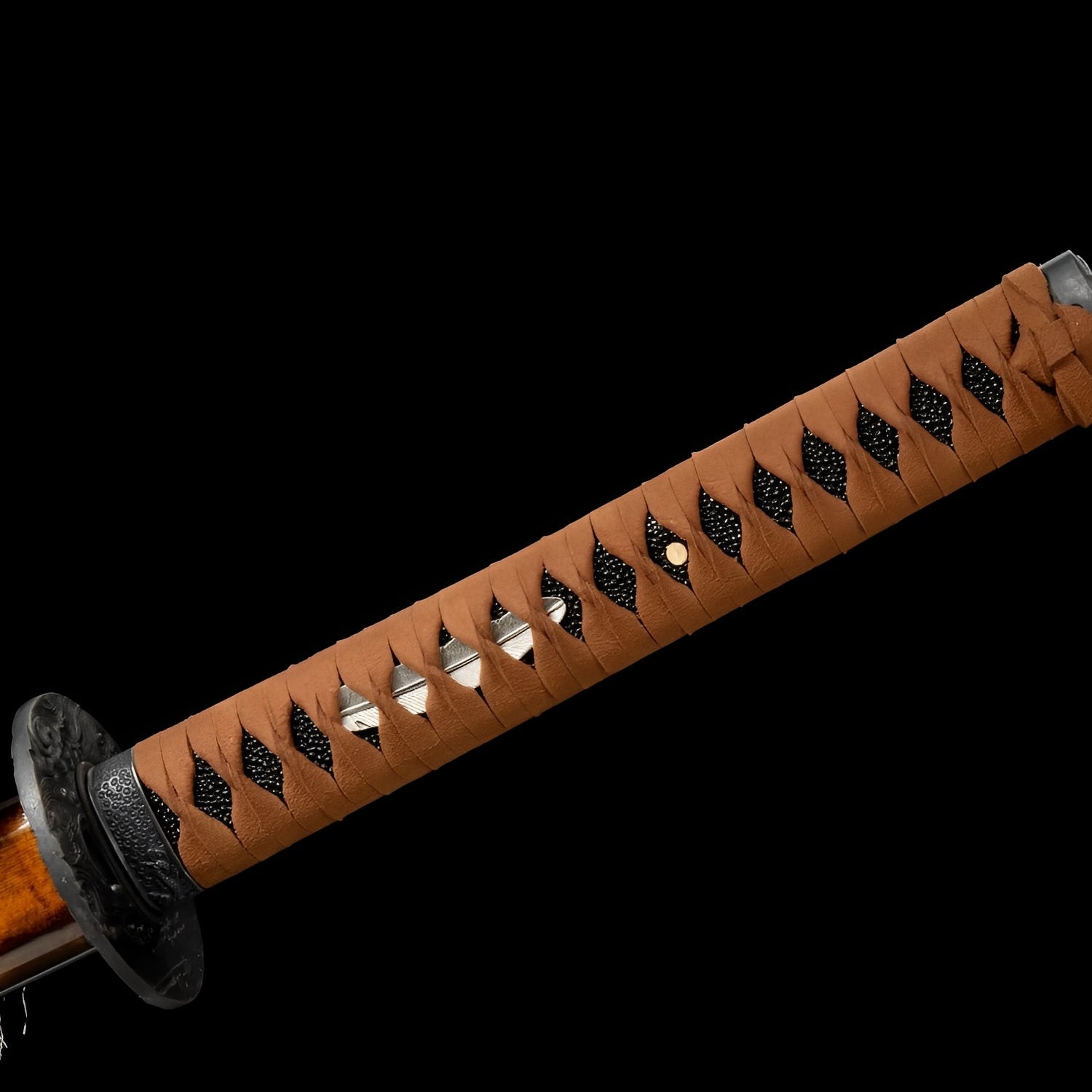 Yamitsuki Katana - 闇月 — Tsuba Nahaufnahme und Ito-Wicklung