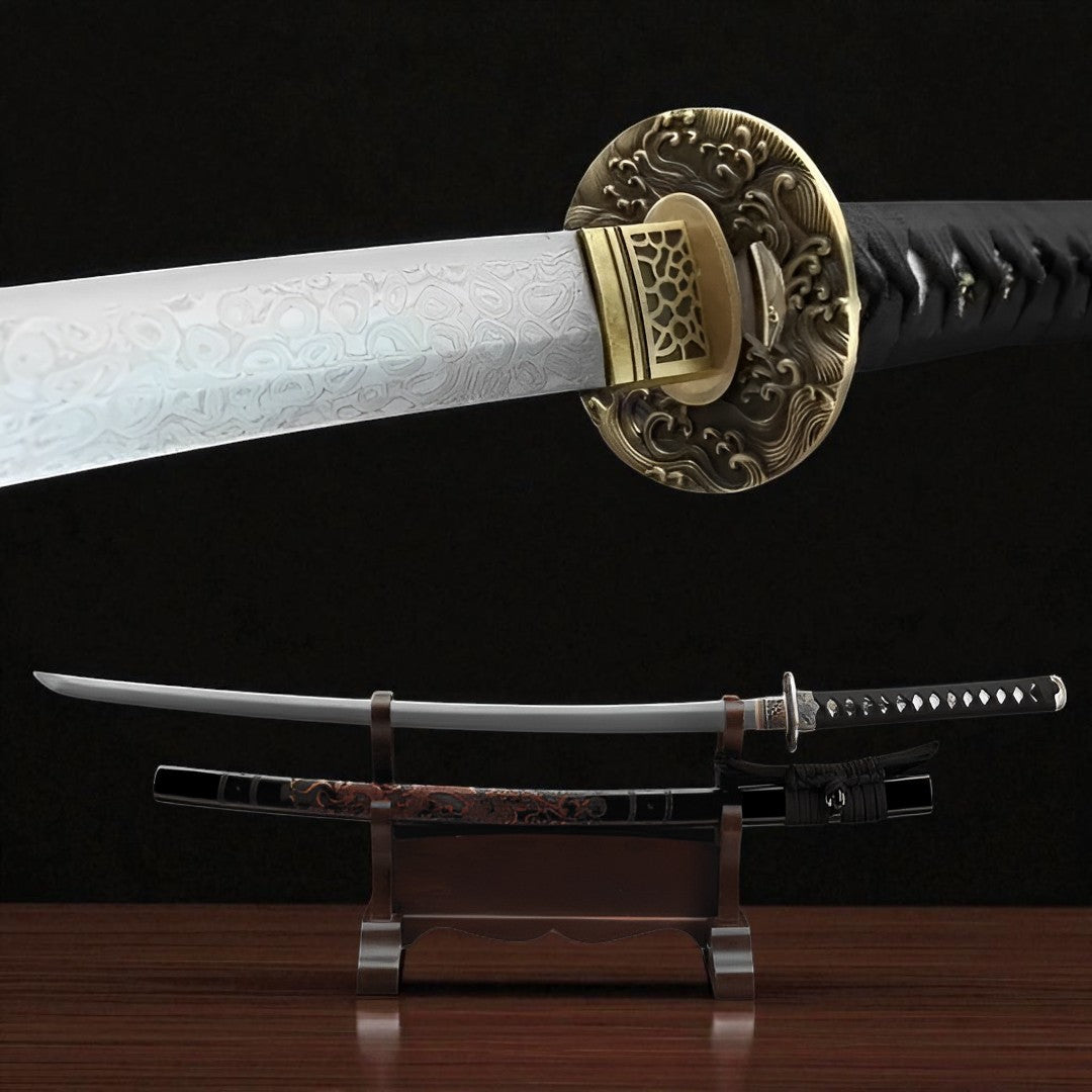 Yugure Katana auf Bronze-Ständer mit handgemalter schwarzer Saya und kupfer-roten Floralmotiven